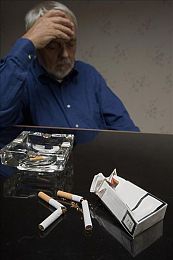 蘑菇破解版免费观看｜破解软件引发的安全隐患与用户权益问题探讨-1