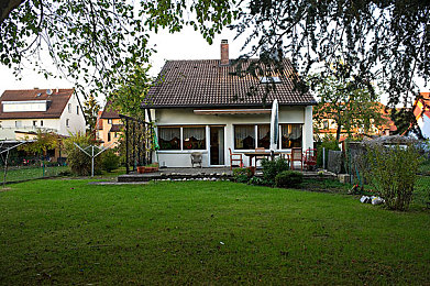 男男暴菊gay无套网站｜“男男暴菊无套网站引发热议：网络监管漏洞亟待填补，公民权益需维护”-3