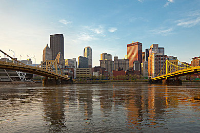 12岁的小孩骑马牙签搅大缸｜奇迹少年：平衡挑战大缸，牙签上的舞蹈传奇