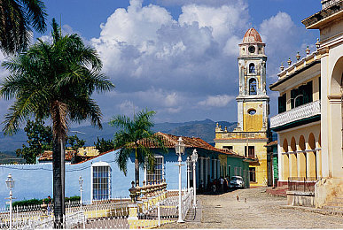 男按摩师女人出现生理反应症状｜男性按摩师应对女性客户生理反应：专业技巧与心理素质大揭秘-1