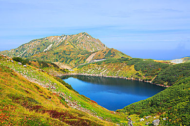 色七七影院｜探索七七影院：引领观影新潮流，打造色彩斑斓影视盛宴-2