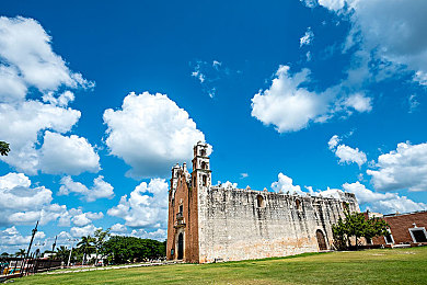 一卡二卡三卡四卡｜支付变革四重奏，科技织就安全未来-2