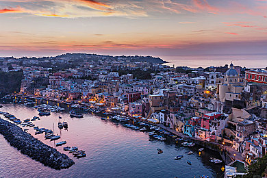 美女裸身app|揭秘:美女裸身app引发热议,探索视觉艺术边界与道德界限-3