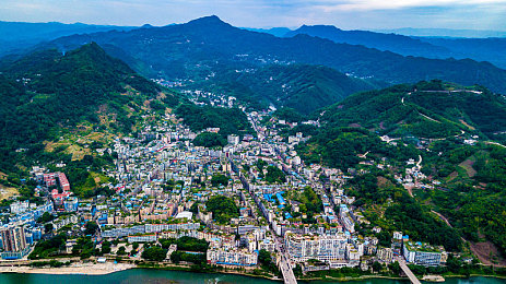 国精产品一区一区三区四区香蕉｜国精香蕉之旅：四区风味，健康生活新体验-1