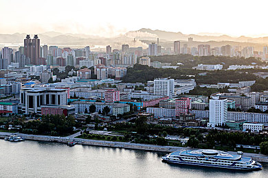 西施翻白眼流眼泪流口水｜现代科技再现奇观：西施翻白眼流眼泪之谜，揭秘千古佳丽神秘面纱-1