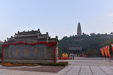 砍人血腥网站入口｜网络暴力惊悚：揭秘“砍人血腥网站入口”事件，道德沦丧引深思-4