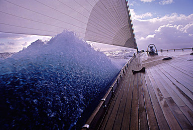 午夜商城|深夜购物新体验:揭秘24小时狂欢的午夜商城-1