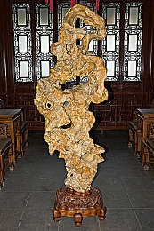 隐藏 性别 自由 凸轮 管一|隐性别自由之旅:凸轮管一的性别解放冒险-1