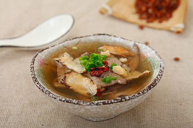 白人大战34厘米黑人BD|黑白对决:反思歧视,守护童心-1