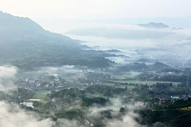 一群黑人4P中国妇女｜歧视与偏见终结者：和谐征途-2