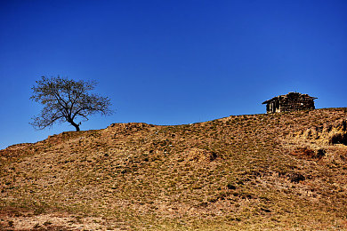 欧洲精品一区|探寻欧陆秘境,解谜之旅启航-1
