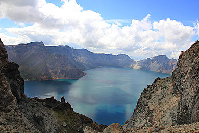 男男调教惩戒｜“争议事件：男男纠纷引发调教惩戒，社会热议道德与法律边界”-3