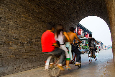 张柏芝优雅黑耳照｜黑耳佳人游戏攻略：优雅造型，战斗魅力全开-2