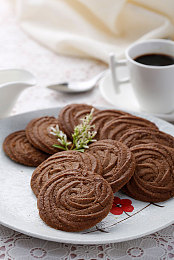 久久五月丁香|花海传情,丁香盛宴唤美好生活向往-3