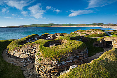 男男做爱网站｜男同性恋交友平台崛起背后的挑战与机遇