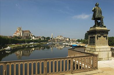 男生桶女生机机｜文明守护者：公共场所道德素养大挑战