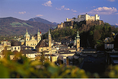 羞羞漫画秋蝉｜神秘力量少年冒险，揭秘《羞羞漫画秋蝉》独特魅力-1