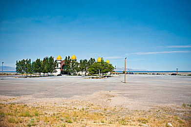 美女洗澡直播软件｜直播低俗风波：美女洗澡软件引争议，监管力度亟待加强-4