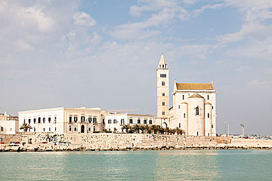 spanking打板子外网|网络暴力终结者:匿名阴影下的正义守护-1