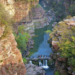 色呦呦视频|网络风暴:色呦呦视频引爆监管热议,清朗网络环境待建-4