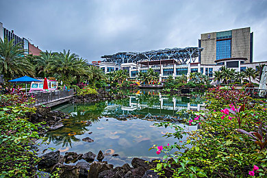 龙卷狂飙牛奶｜“天旋地转牛奶舞，龙卷奇观唤敬畏”-2