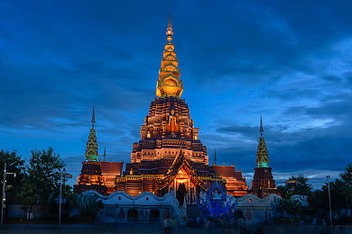 二次元打扑克剧烈运动游戏|融合二次元魅力与运动激情,新型“二次元打扑克剧烈运动游戏”走红-3