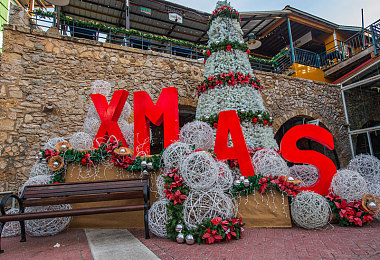 无人区乱码1区2区3区在线|迷失无人区:乱码迷踪,揭秘网络迷雾-1