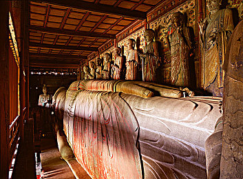 亚洲妇女毛茸茸｜“亚洲女性毛茸茸风尚：自然之美与性别平等的交织画卷”-1