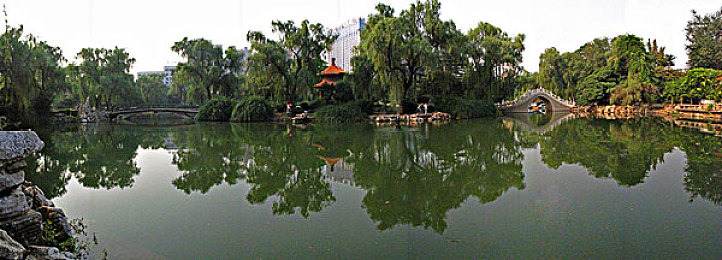 小蓝轻量版 iOS 安装包｜轻装体验，畅游未来——小蓝轻量版iOS，速度与安全并存-2