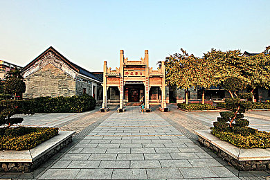 孕妇被c｜孕妇遭受歧视：令人震惊的瞬间揭示社会公平正义待提升-3