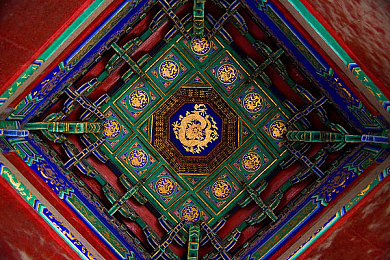 tk固定手脚痒刑|揭秘历史黑暗:tk固定手脚痒刑的残酷瞬间与法治反思-2