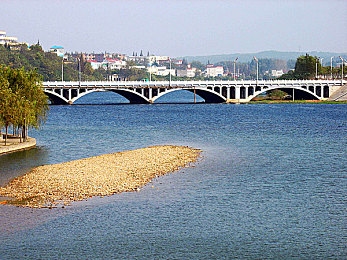 女生让男生随便朗诵自己的名字|打破传统,性别平等之旅-2