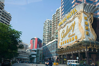 麻豆国产AV超爽剧情系列｜国产成人影视的创新之路与社会反响-4