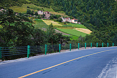 yp＊请牢记此域名防止失联｜域名警示：守护网络安全，共筑信息防线