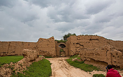 按摩师扯掉奶罩揉吮奶头｜按摩师涉嫌违规操作，扯掉奶罩揉吮奶头引发行业争议-3