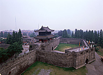 《女超人》melody｜勇闯职场，智慧闪耀：《女超人》Melody解码现代女性力量-2