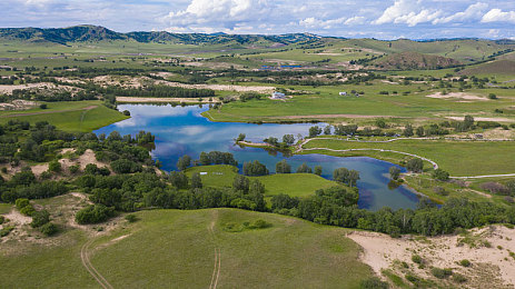 成品人直播APP下载杏仁｜直播新势力，成品人APP带你领略互动盛宴-2