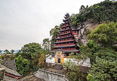 女人扒开 男生摸｜拨开历史迷雾，探寻“扒开摸”的社交密码