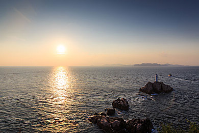 优衣库漫画在线阅读免费漫画阅读｜数字漫画盛宴，优衣库免费平台激荡产业新潮-1