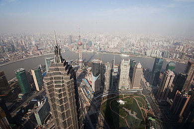 体育生取精室榨精酷刑｜高校秘密“取精”事件引发学生权益保护争议