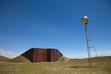 班花趴下让我 了一节课作文｜班花趴课作文走红网络，引发网友热议：情感表达与社会现象探讨-4
