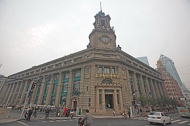 高跟鞋踩jiji蹂蹍榨精｜都市生活中的性别博弈与自我表达探索-1