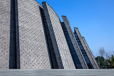 男GayGays 亚洲体育生｜亚洲体坛独特群体：勇敢“男GayGays”展现运动魅力与生活态度-3