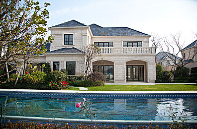 大菠萝404|揭秘“大菠萝404”:网络迷航背后的安全隐患与伦理挑战-2