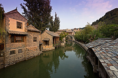 100个黄色软件|“我国网络安全部门曝光100款色情软件,揭秘传播途径及危害,呼吁加强监管与用户警惕”-2