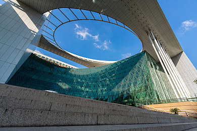 国产男女av|国产男女AV崛起引发社会热议与思考-3