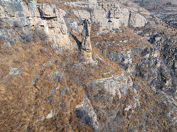 秘密网站|揭秘“秘密网站”:网络深处的匿名世界,引发安全与自由的思考-1