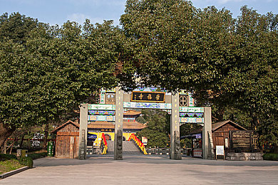 厨房里被 的最深|暗潮涌动厨房间,食品安全隐患待破解-1