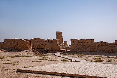 男男裸体啪啪 h游戏｜争议游戏“男男裸体啪啪h”被封禁，社会呼吁加强监管与自律-2