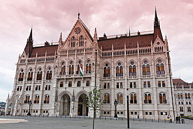 火影忍者色情游戏｜知名动漫名称被滥用色情游戏引发强烈争议-1